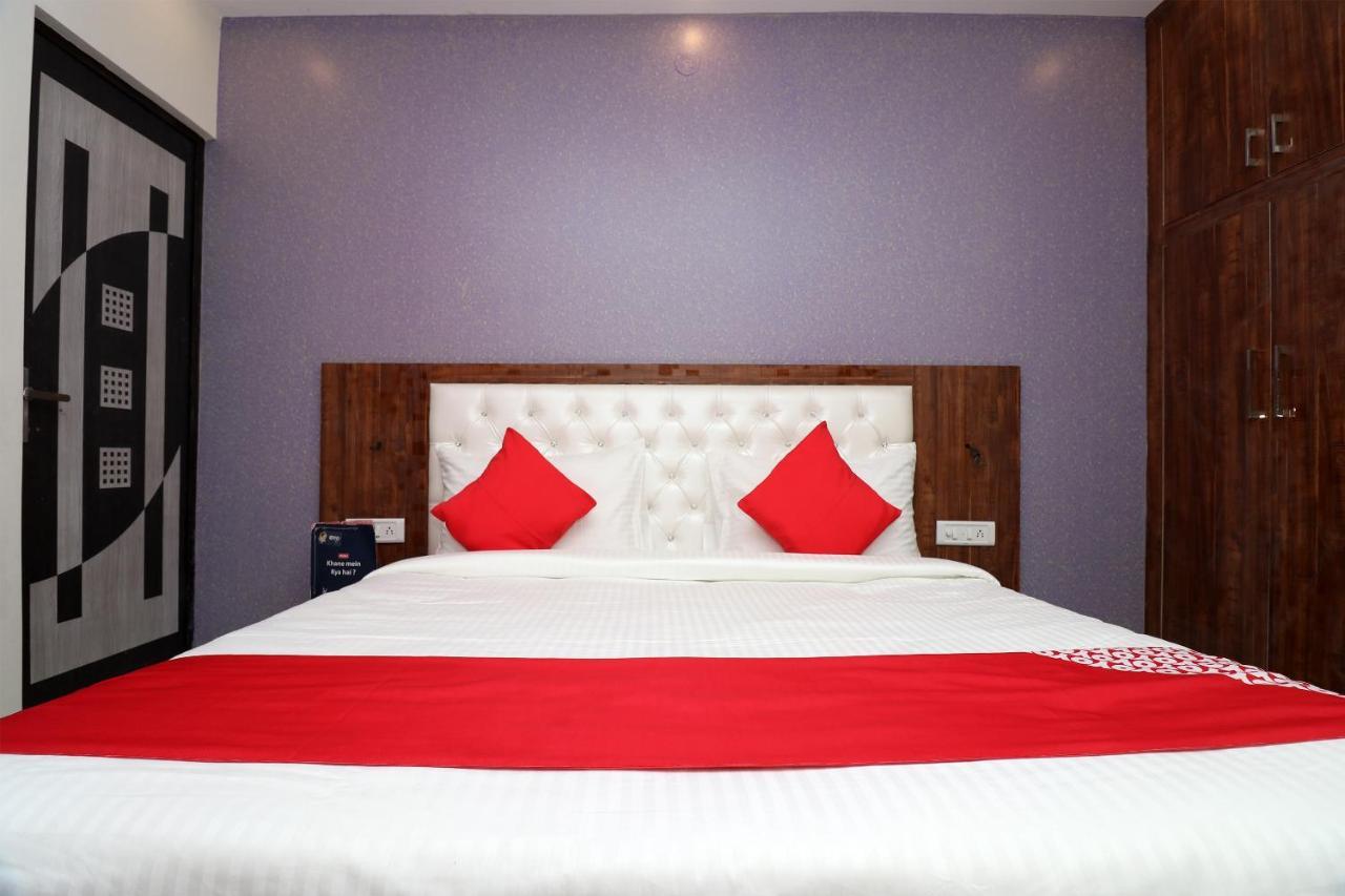 Oyo 25130 Hotel Royal Inn New Delhi Exterior photo